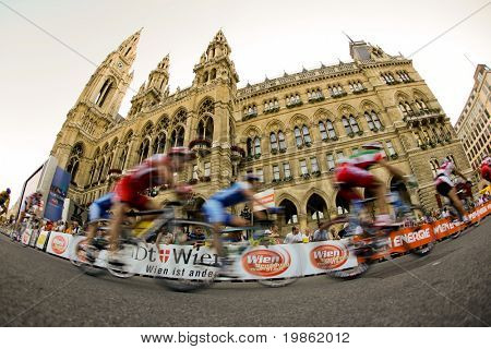 Wien, Itävalta - elokuu 1: Rathauskriterium 2008 päättyy voitto Filippo Pozzato Te
