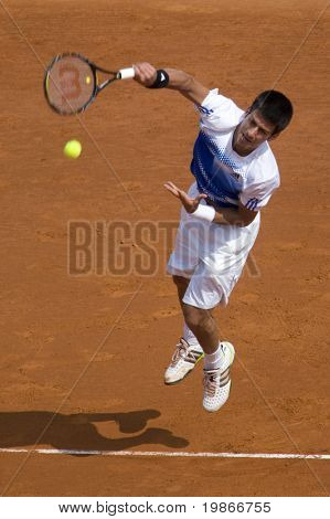 MONTE CARLO MONACO APRIL 25, serbiske Novack Djokovic konkurrerer i ATP Masters turneringen i Mo
