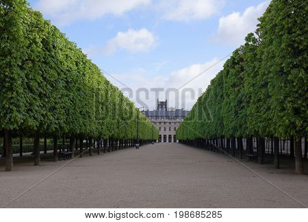 Paris .Palais Royal .Passage du Perron. 2017
