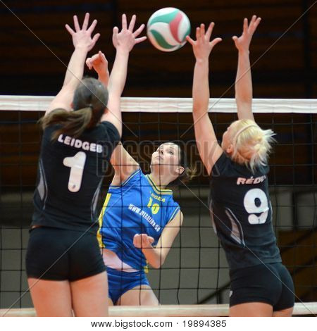 Szandra Szombathelyi (C) 파업 헝가리어 NB 나 레 아에서 볼 KAPOSVAR, 헝가리-1 월 23 일:
