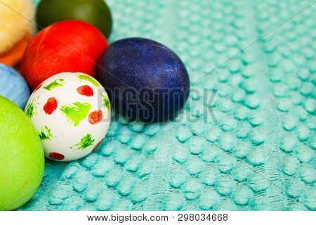 Easter Egg Hunt, Easter Decoration, Painted Eggs.