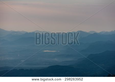 Beautiful Mountain And Morning Sunrise Over The Sea Of Mist. Mon Sone View Point , Doi Pha Hom Pok N
