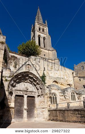 Kościół Saint Emilion