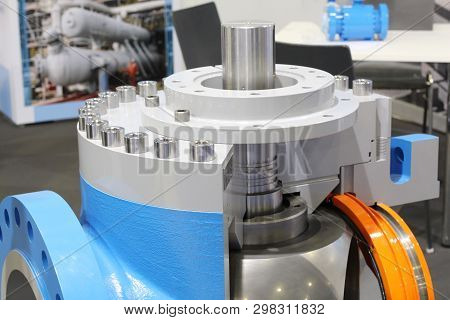 Valves Regulating And Locking Regulating. Gate Valves. Ball Valves. Ball Valves In The Cut. Oil And 