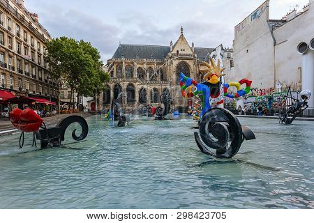 Paris, France - 09 August, 2017: Stravinsky Fountain 1983 Is A Fountain With 16 Works Of Sculpture. 