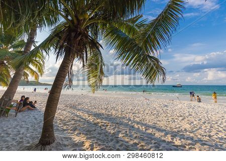 Summer Time At Koh Samet Beautiful Island, Perfect For Relaxing On The Beach In Summer.