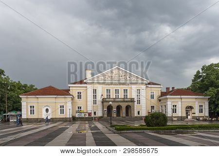 Yambol, Bulgaria - May 3, 2008: Building And Street At The Center Of Town Of Yambol, Bulgaria