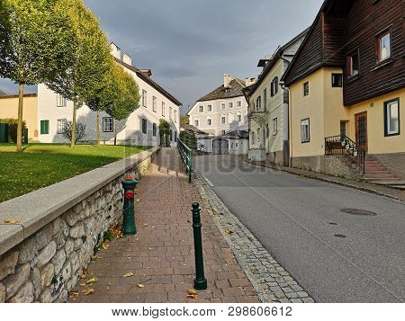 Bad Aussee, Austria - October 16, 2018. Residential Neighborhood On A Sunny Autumn Day. Town Of Bad 