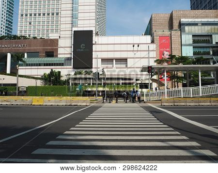 Jakarta, Indonesia - April 17, 2019: The Pelican Crossing On Jalan Thamrin Around Bundaran Hotel Ind