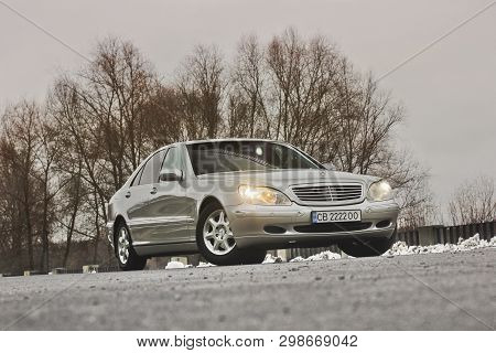 Kiev, Ukraine - November 22, 2018: Mercedes-benz S-class In Winter Against The Backdrop Of Trees. Ca
