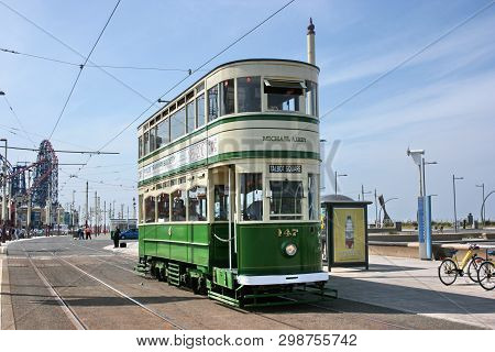 Historic Standard Car Tram No.147 At Blackpool Tramway - Blackpool, Lancashire, United Kingdom - 27t
