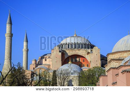 Istanbul/turkey-04.03.2019:exterior Of Hagia Sophiya,aya Sofiya