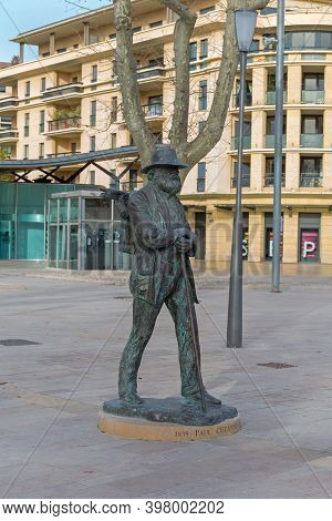 Aix, France - January 30, 2016: Bronze Statue Of Famous Painter Paul Cezanne In Aix En Provence, Fra