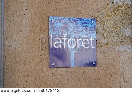 Bordeaux , Aquitaine  France - 12 01 2020 : Laforet Sign And Text Logo Of Agency Of Real Estate Stor