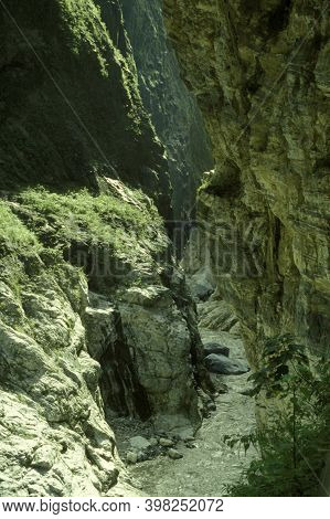 Taiwan East Coast Taroko Gorge Landscape