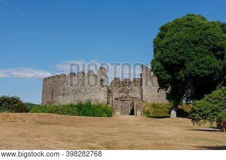 Restormel Castle Near Lostwithiel . This Is One Of The Four Chief Norman Castles Of Cornwall. The Ca