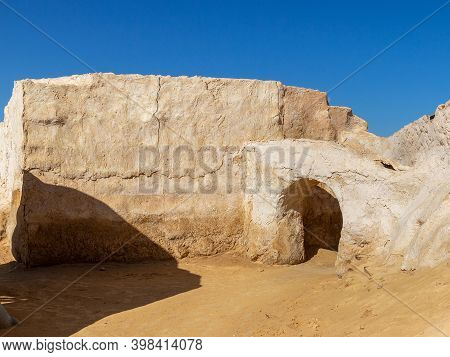 Ong Jemel, Tunisia - 28 October, 2019: Settlement On The Desert Planet Tatooine. Scenery For The Sho