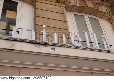 Bordeaux , Aquitaine  France - 12 01 2020 : Minelli Logo Text And Sign Front Of Shoe Store Of French