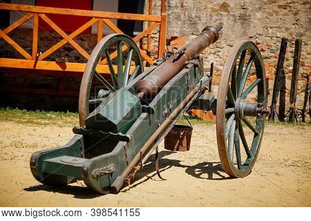 Festivities Of Pernstejn Manor, Antique Old Iron Cannon On Wheels, Reconstruction, Medieval Entertai