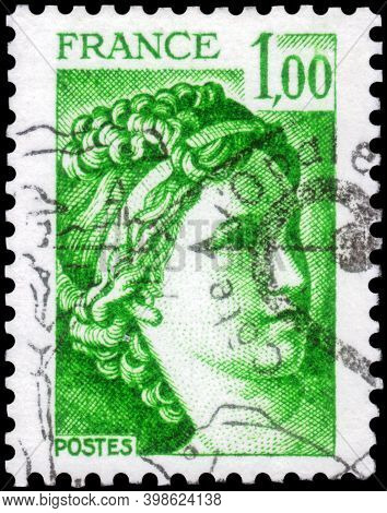 Saint Petersburg, Russia - September 27, 2020: Postage Stamp Issued In The France With The Image Of 
