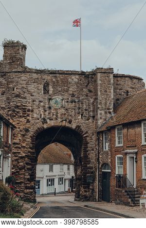 Rye, Uk - October 10, 2020: Landgate Stone Wall Entrance To Rye, One Of The Best-preserved Medieval 