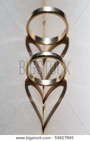 Gold wedding rings