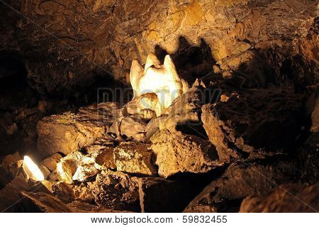 Vazecka Cave, Slovakia