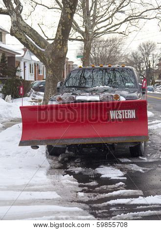 New York City ready for clean up after massive snowstorms strikes Northeast