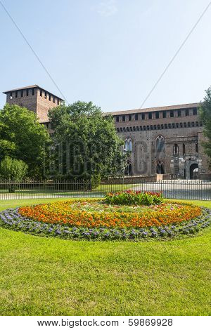 Pavia, Castle