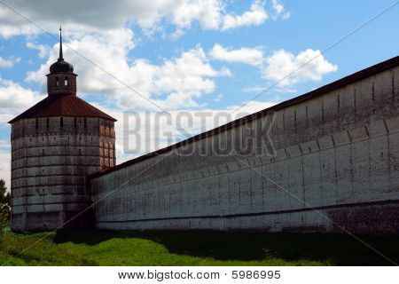 Tower mit der Wand
