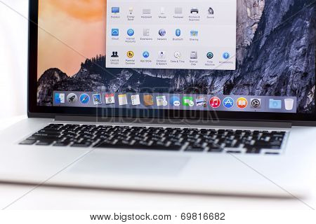 Macbook Pro Retina With Os X Yosemite
