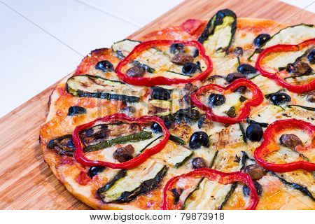 Italian Pizza With Vegetables