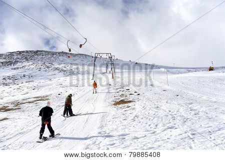 Skiers Enjoy The Snow At Kaimaktsalan Ski Center, In Greece. Recently At The Ski Center Every Lift H