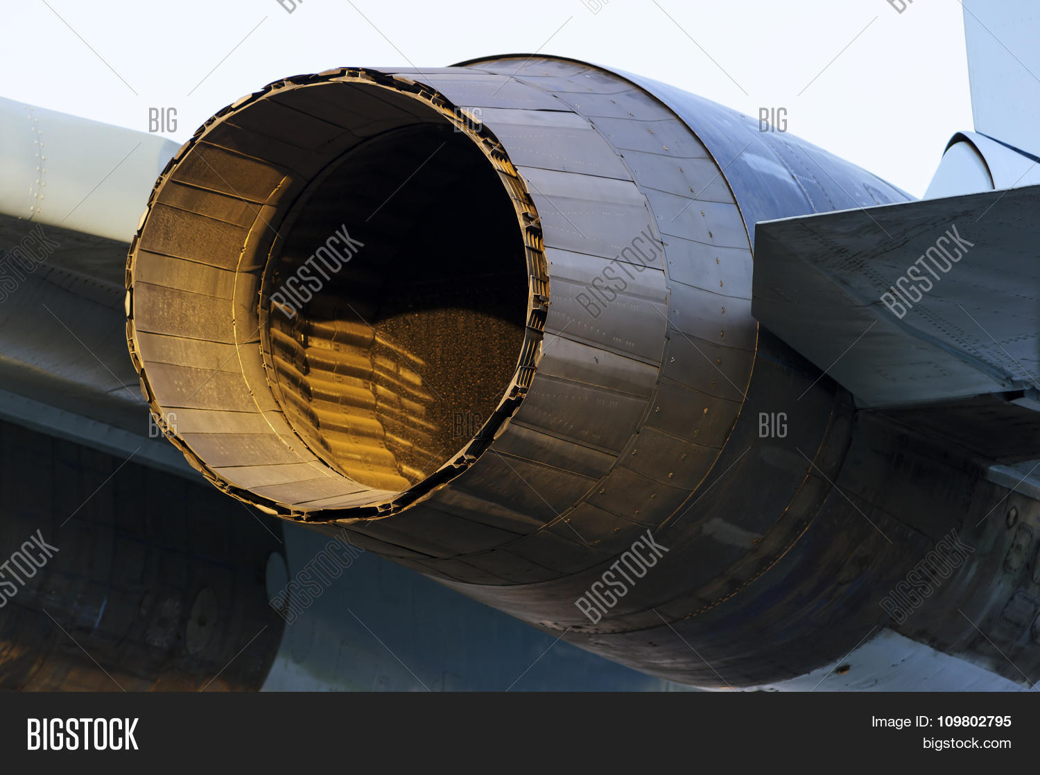 Jet Engine Exhaust Image & Photo (Free Trial) Bigstock