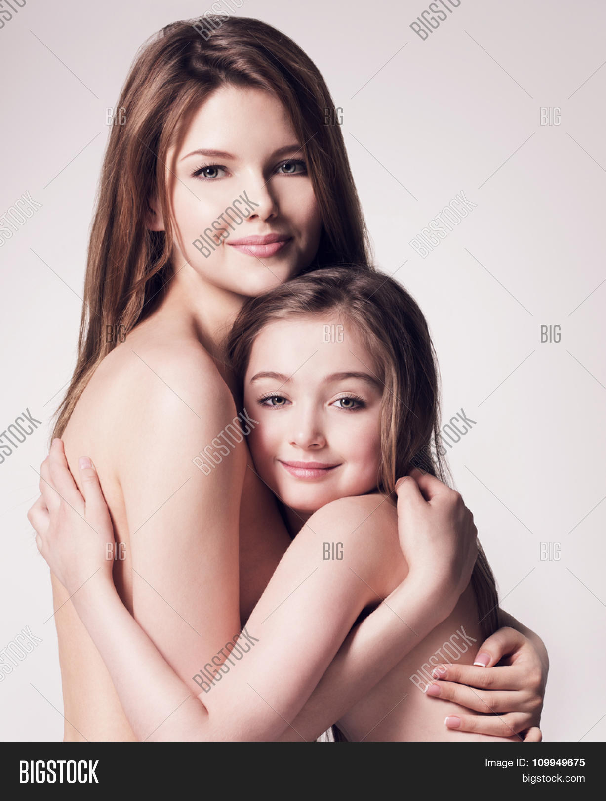 Beautiful Naked Mother Image & Photo (Free Trial) | Bigstock