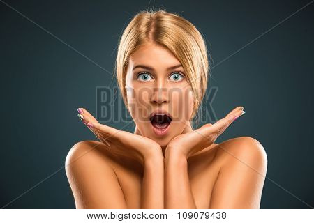Portrait beautiful blond woman with blue eyes