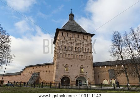 Suzdal, Russia -06.11.2015. Proezdnaya tower in St. Euthymius monastery at Suzdal was built the 16th