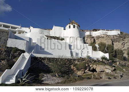 Traditional Greece Village Vlichada On Santorini