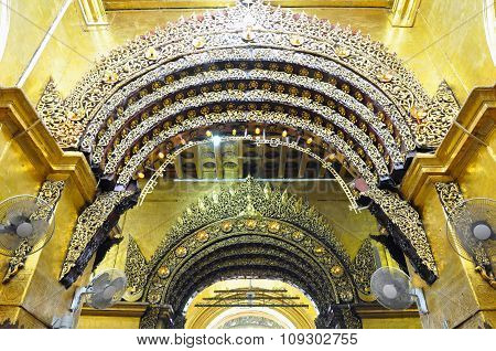 MANDALAY, MYANMAR - October 9, 2013: Interior of Mahamuni Temple In Mandalay