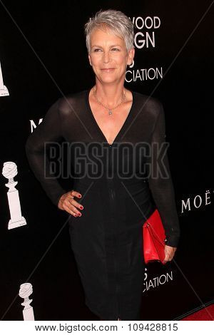 LOS ANGELES - AUG 13:  Jamie Lee Curtis at the HFPA Hosts Annual Grants Banquet - Arrivals at the Beverly Wilshire Hotel on August 13, 2015 in Beverly Hills, CA