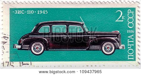 Ussr - Circa 1976: A Stamp Printed In The Ussr (russia) Shows Old Soviet Car 1945 Zis_110 , Series,