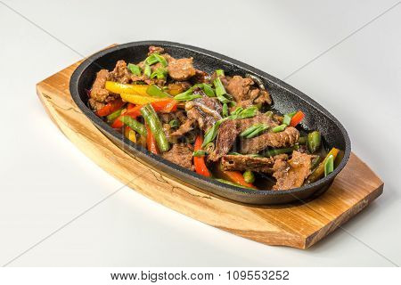 Rosted meat with vegetables