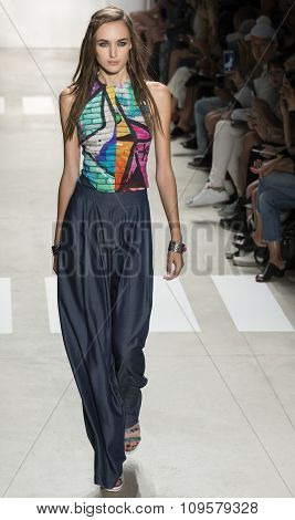 Nicole Miller - Spring 2016 Collection