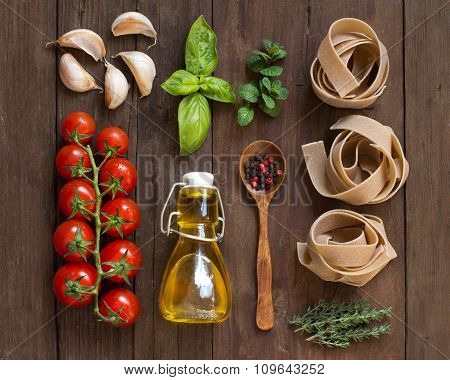 Whole Wheat  Pasta, Vegetables,  Herbs And Olive Oil
