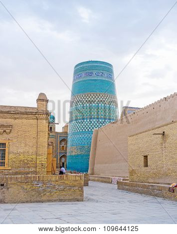 The Kalta Minor Minaret