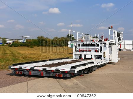 Self-propelled Platform