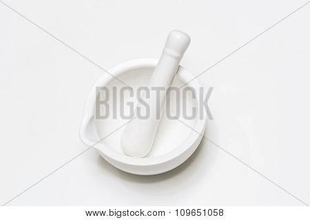 White Ceramic Mortar And Pestle