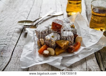 Traditional turkish sweet lukum served with tea