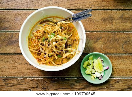 Northern Thai Noodle Curry Soup