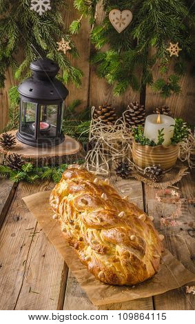 Traditional Czech Christmas Cake